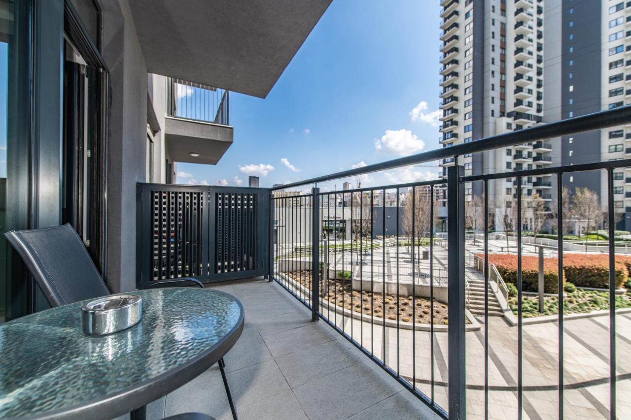 Modern Apartment In Belgrade Waterfront Экстерьер фото